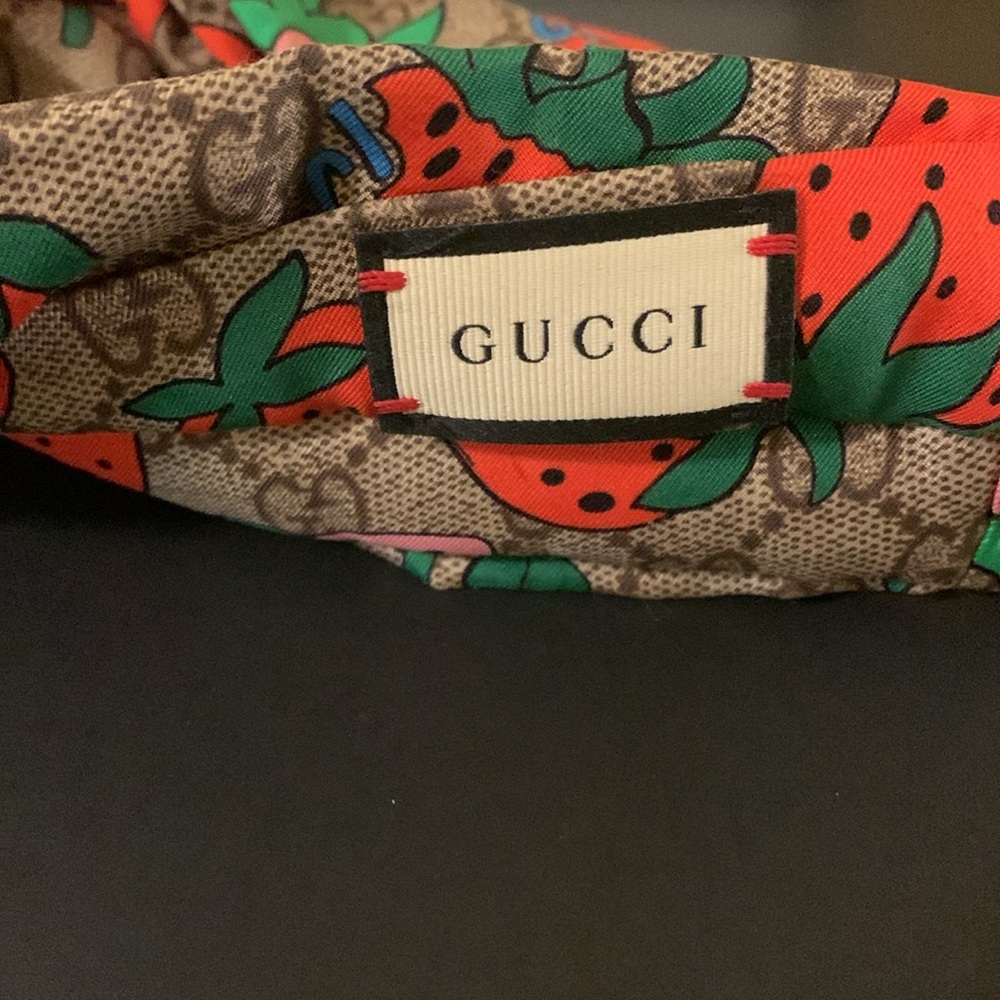 Gucci - Picture 6 of 7
